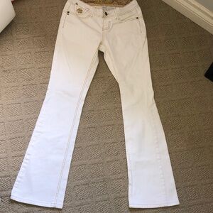 DEREON | Y2K 00s Beyoncé White Jeans With Gold Embellishments